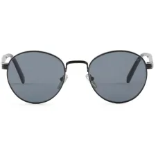 Солнцезащитные очки в круглой оправе