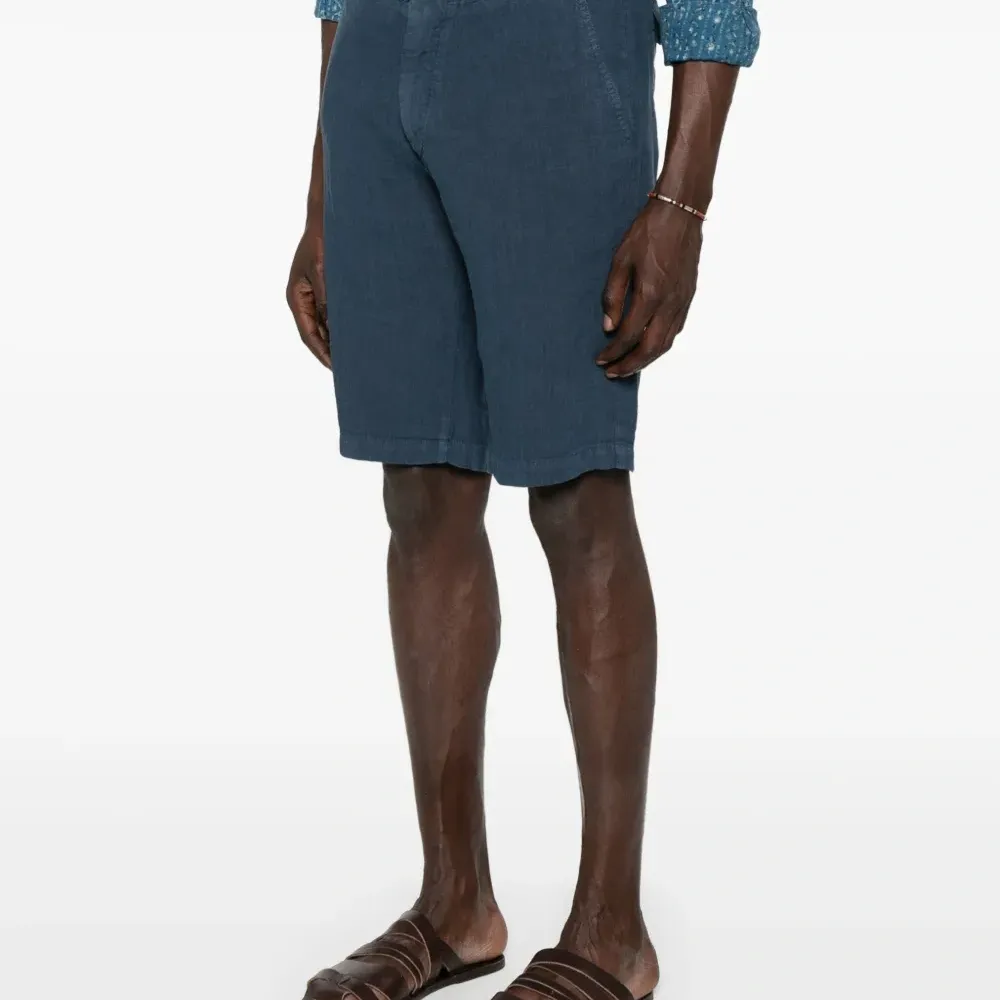 Льняные шорты