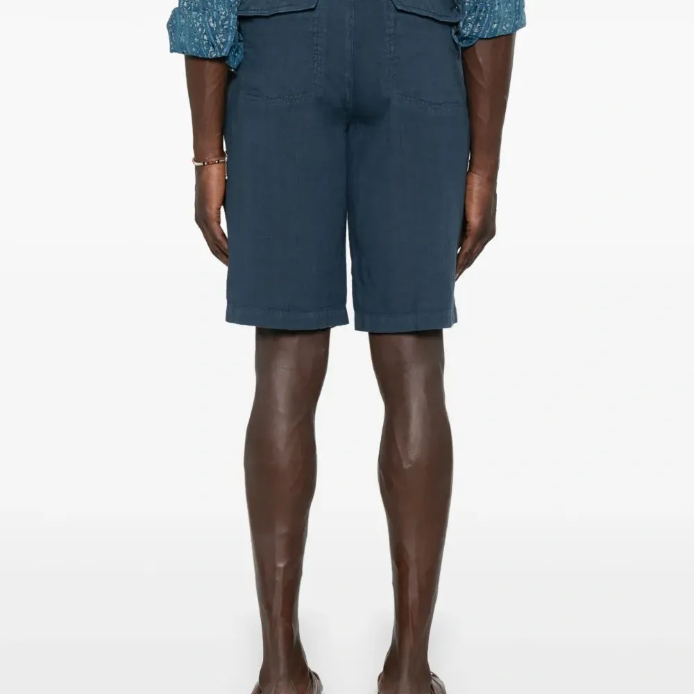 Льняные шорты