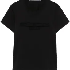 Футболка с тисненым логотипом