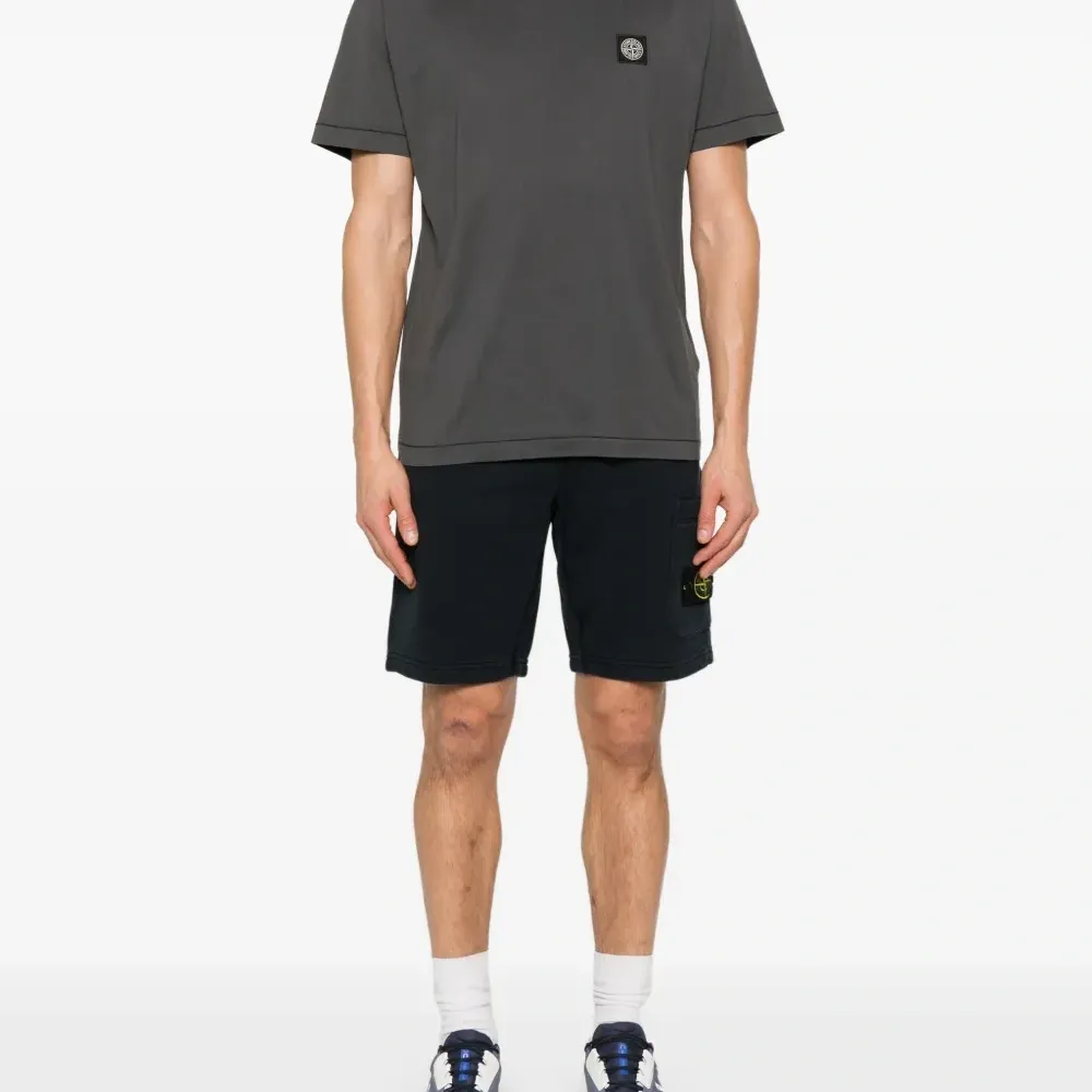 Футболка с нашивкой Compass