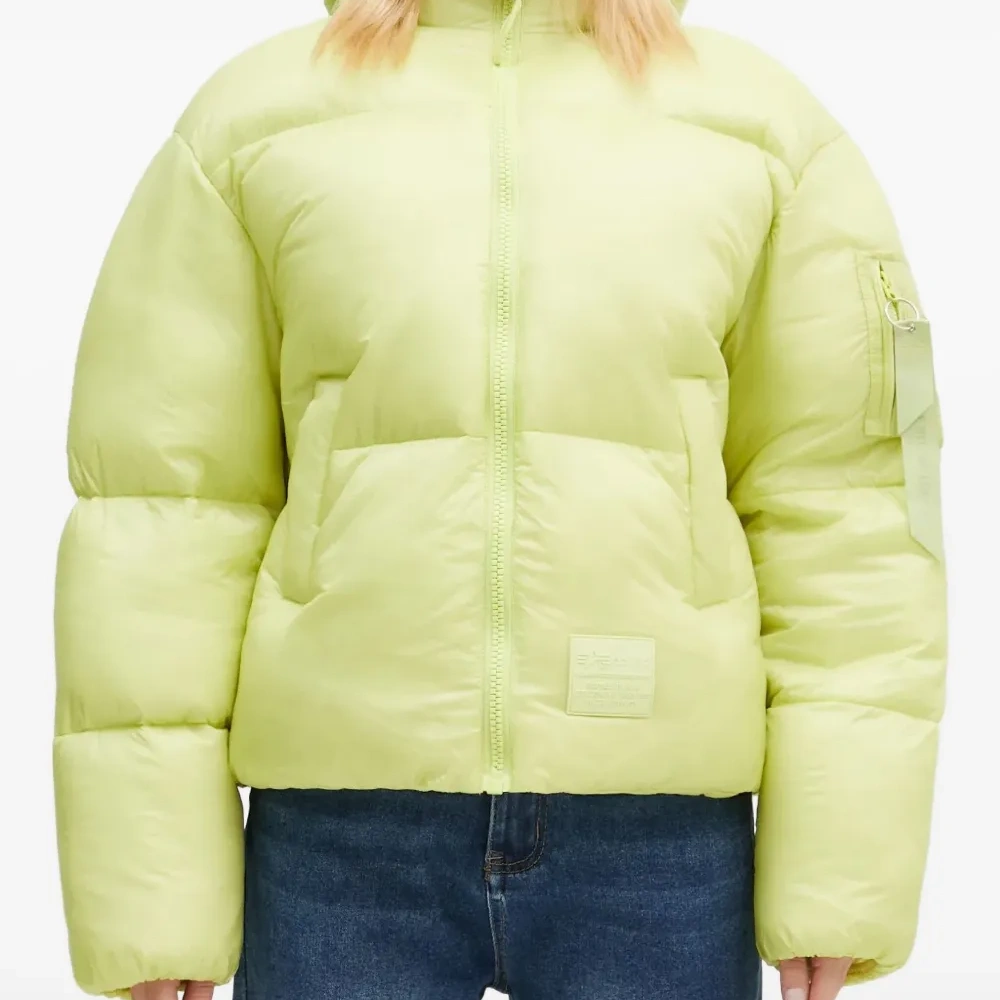 Куртка с капюшоном и карманами Cloud