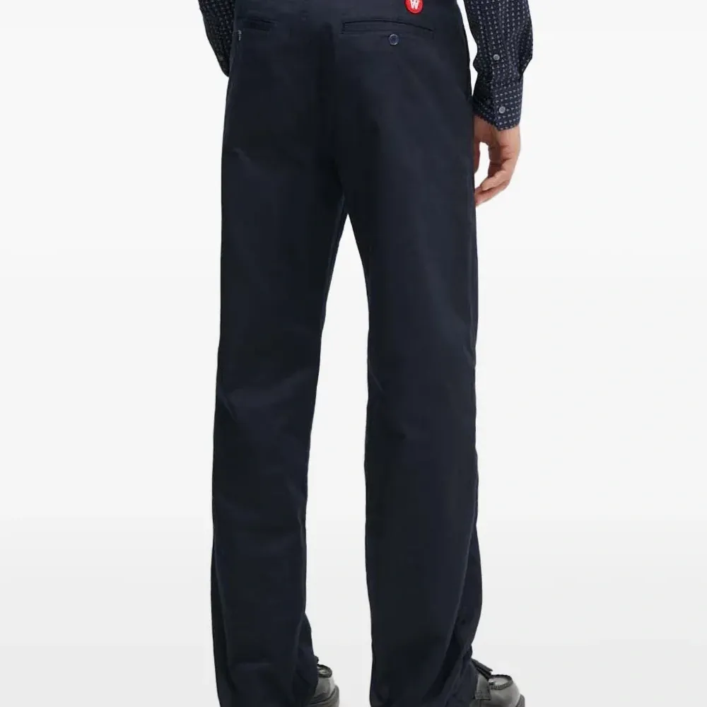 Брюки с карманами