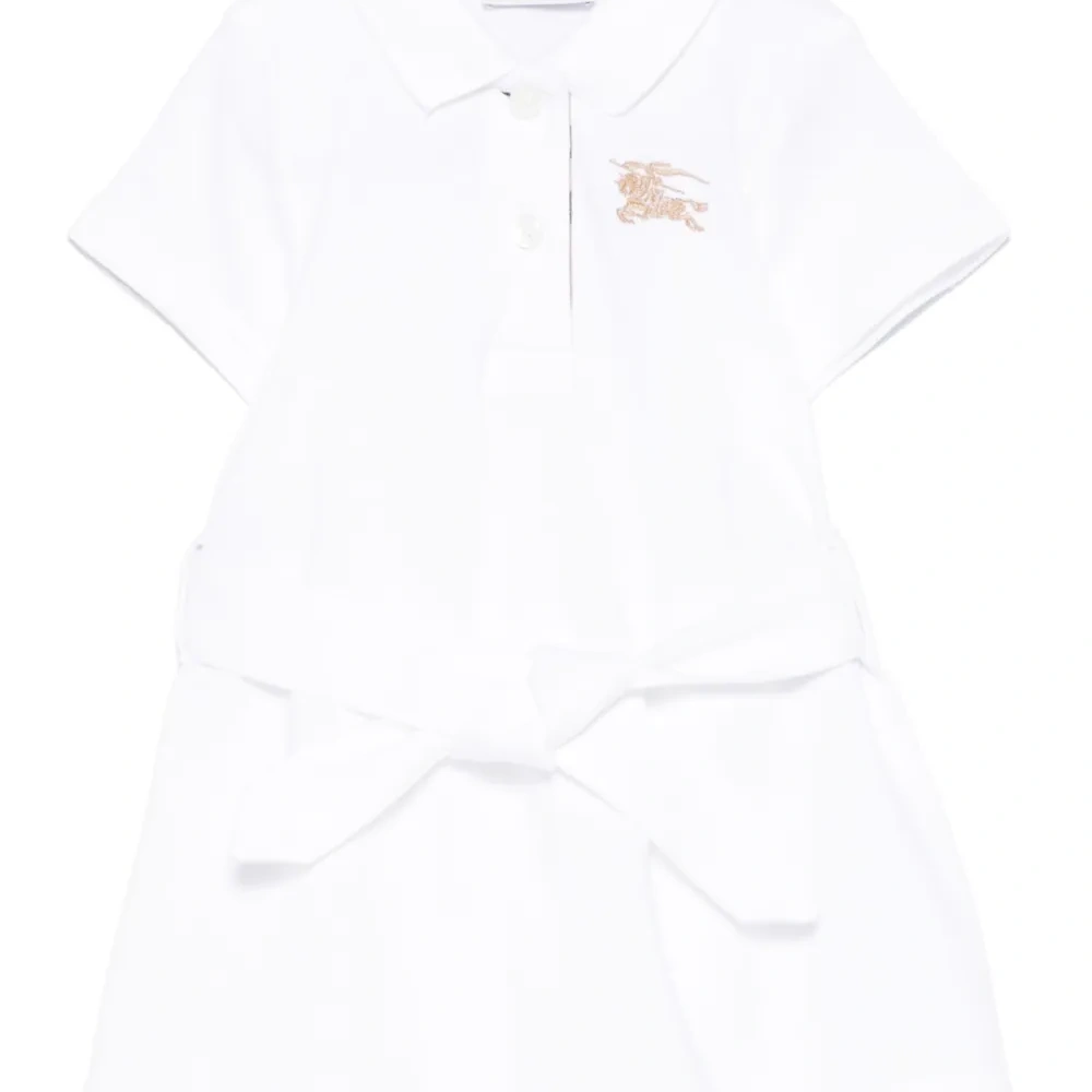 Платье с вышитым логотипом