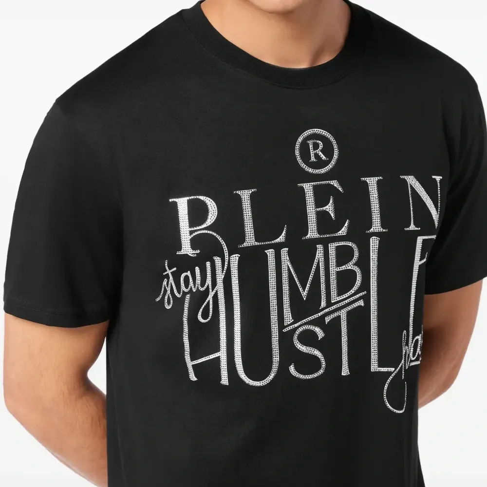 Футболка Stay Humble