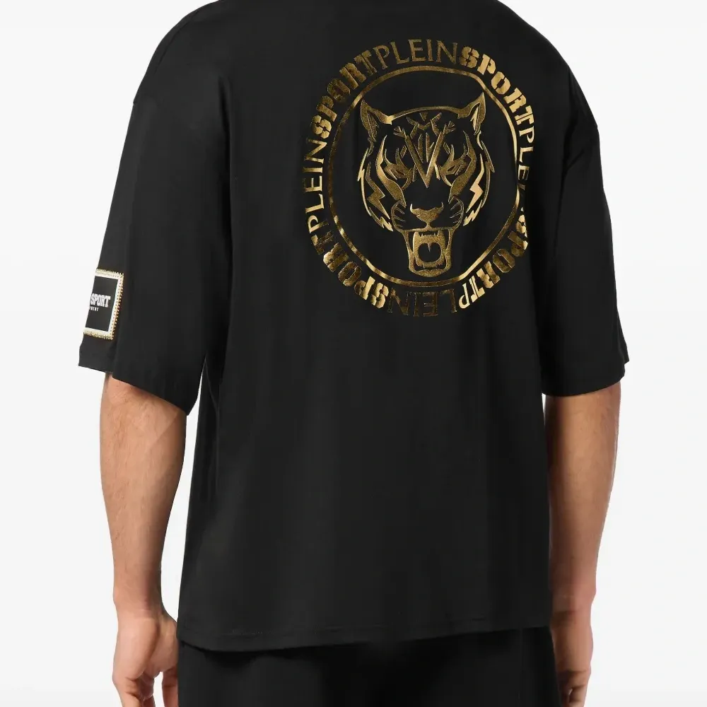 Футболка Label