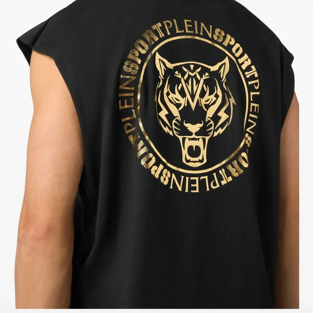 Топ Label без рукавов