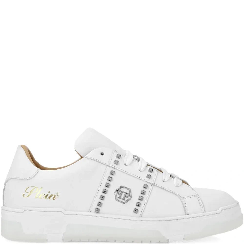 Кожаные кроссовки