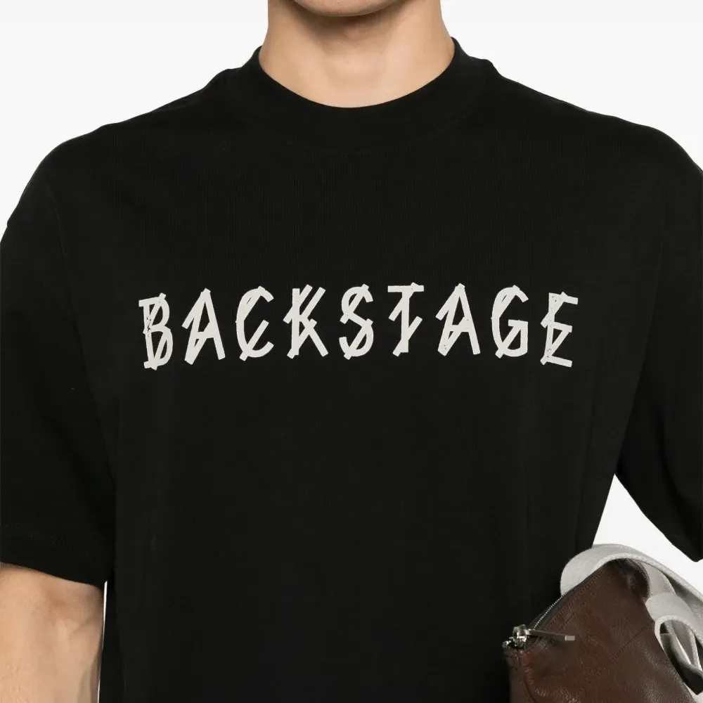 Футболка с логотипом