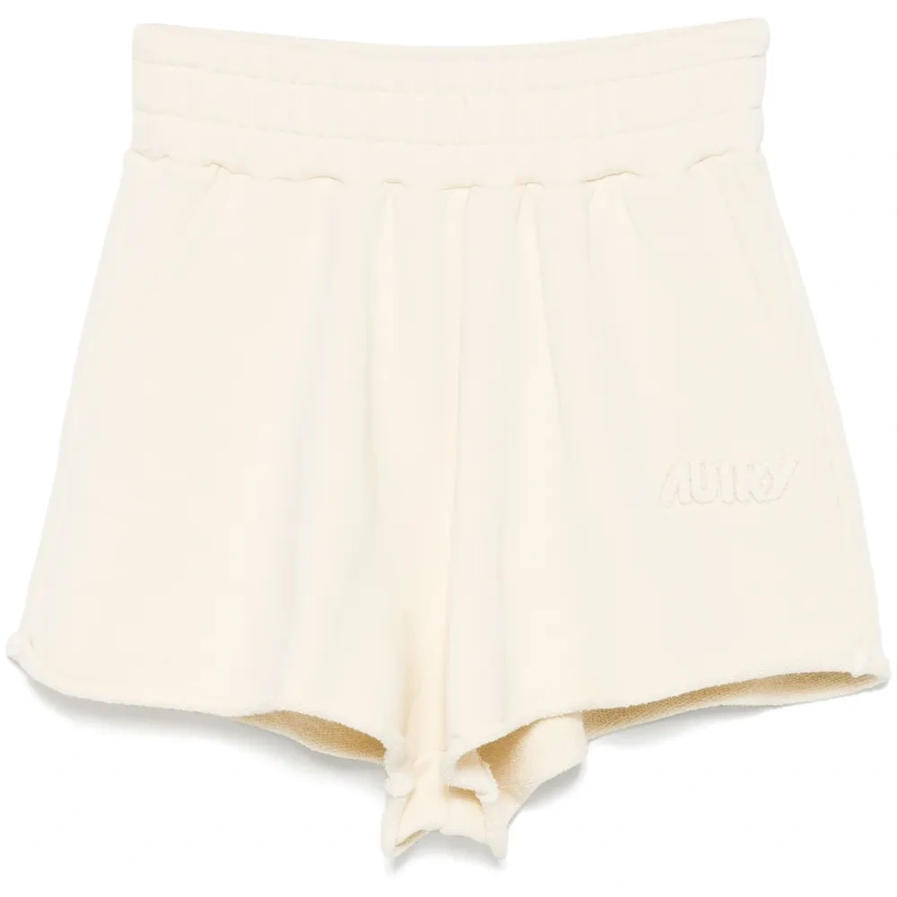 Спортивные шорты