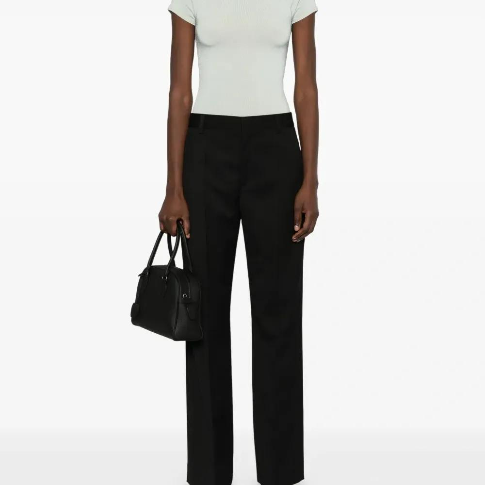 Брюки bootcut с завышенной талией