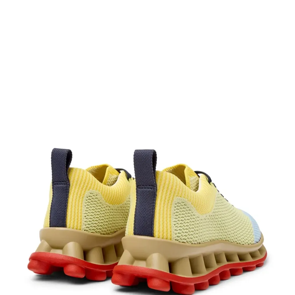 Кроссовки Pelotissima из коллаборации с Sunnei