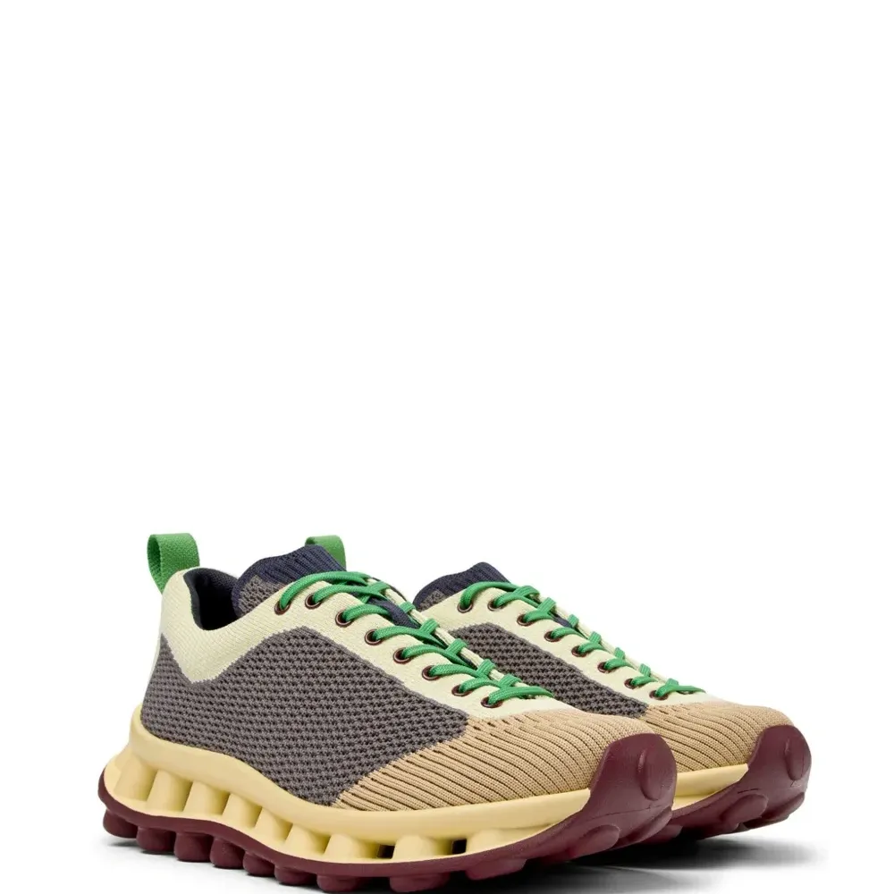 Кроссовки Pelotissima из коллаборации с Sunnei Кроссовки Pelotissima из коллаборации с Sunnei