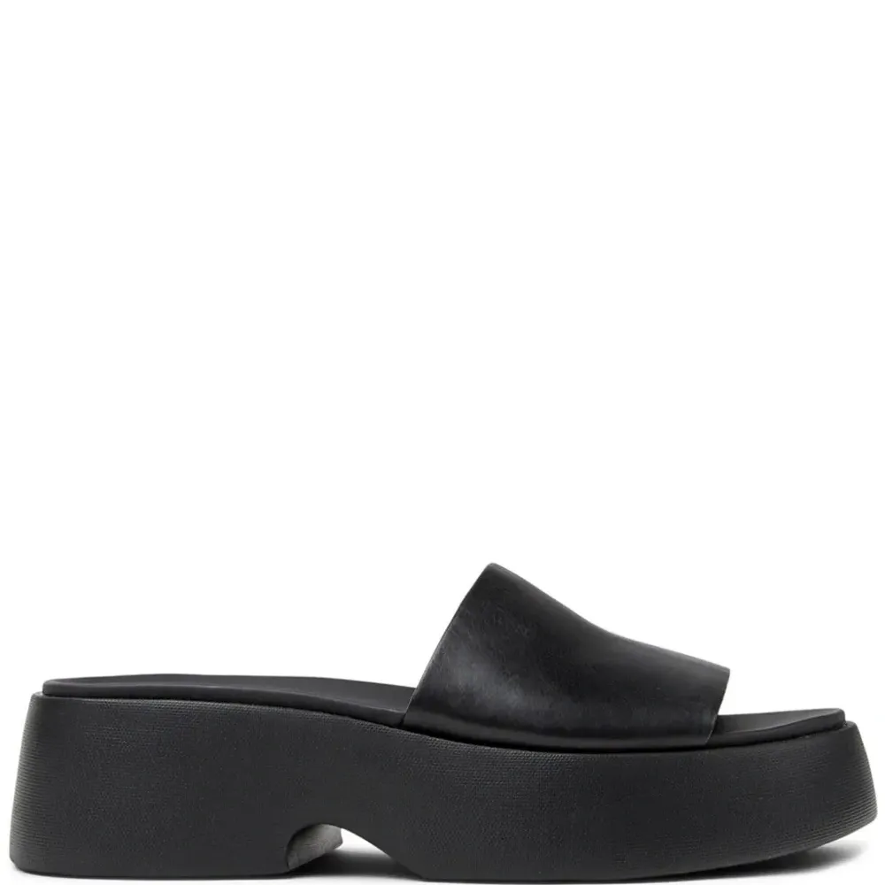 Сандалии Tasha