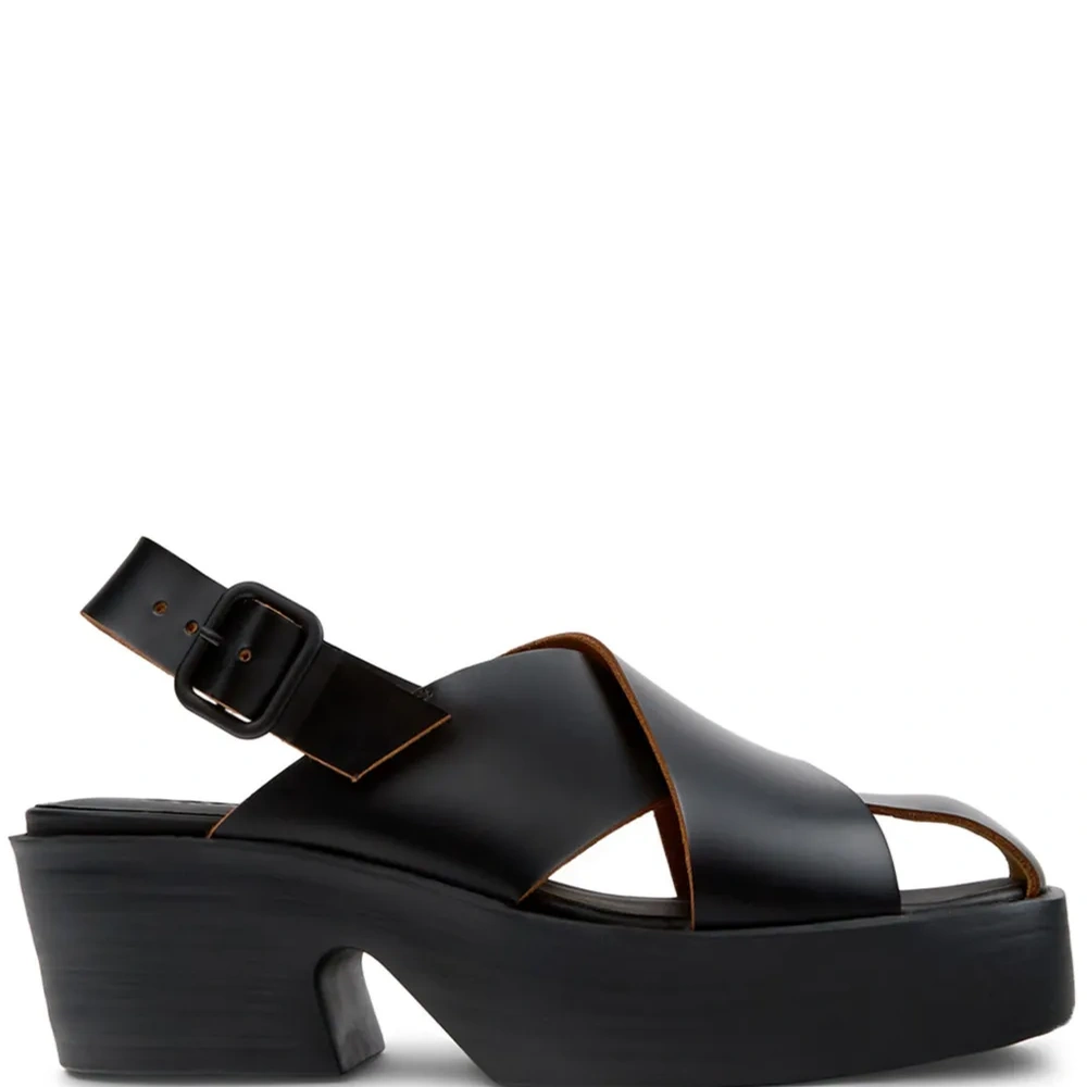 Сандалии Billie