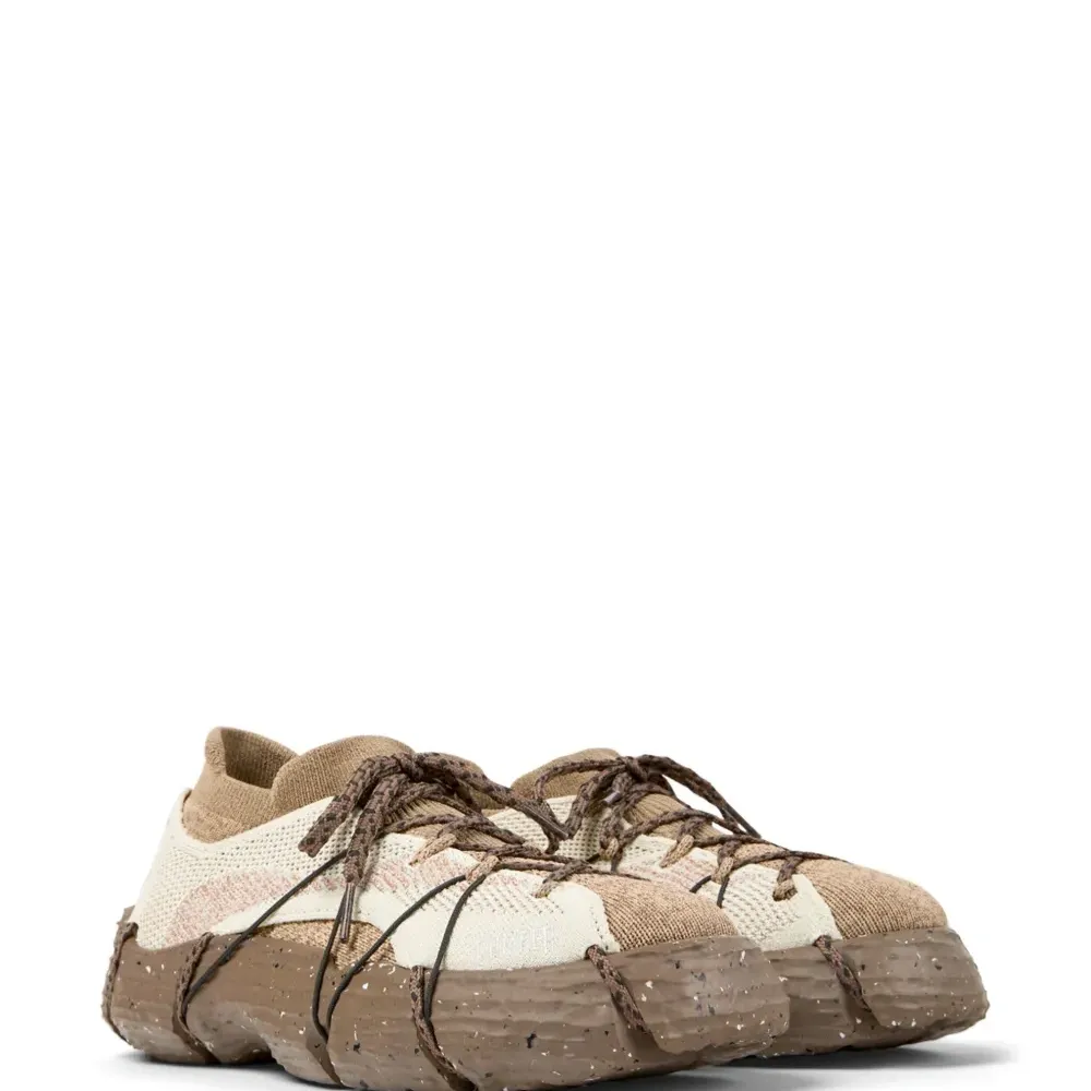 Кроссовки Roku