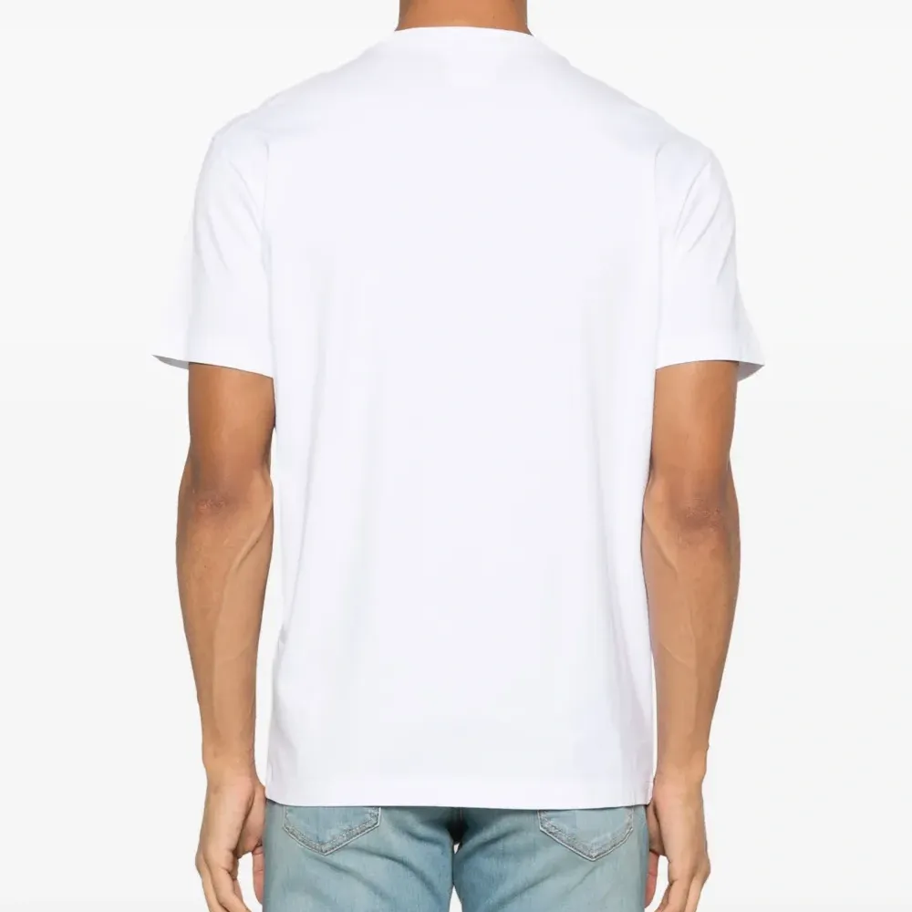 Футболка с логотипом