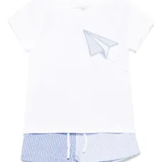 Комплект из футболки и полосатых шортов Комплект из футболки и полосатых шортов