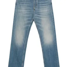 Прямые джинсы