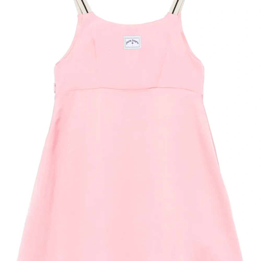 Платье с нашивкой-логотипом