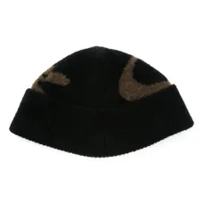 Шапка бини вязки интарсия