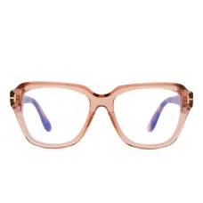 Очки в квадратной оправе