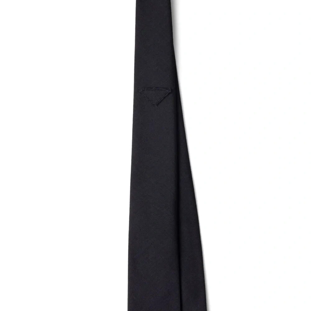 Галстук с логотипом Галстук с логотипом