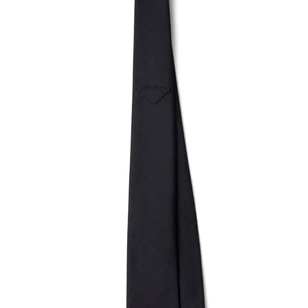 Галстук с логотипом