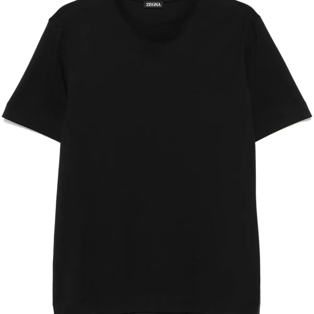 Футболка с круглым вырезом