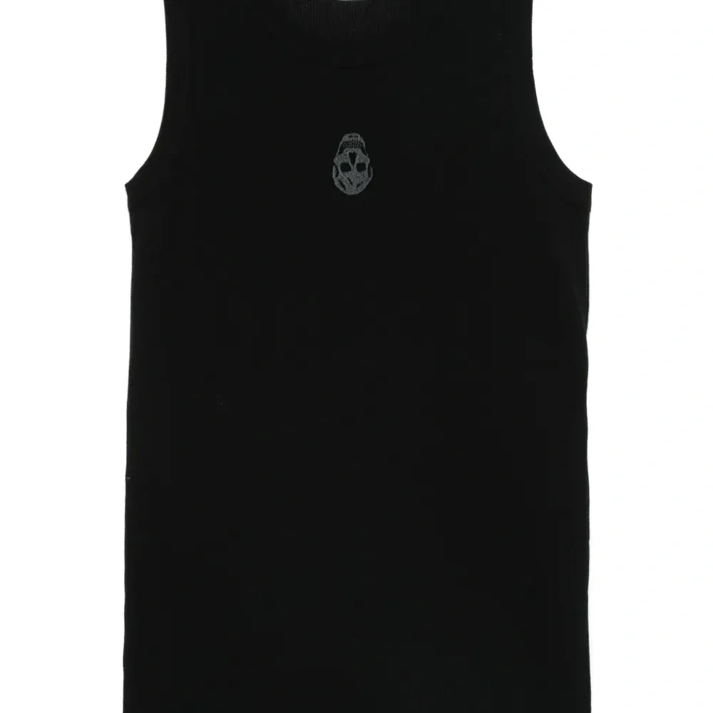 Топ с вышивкой Skull