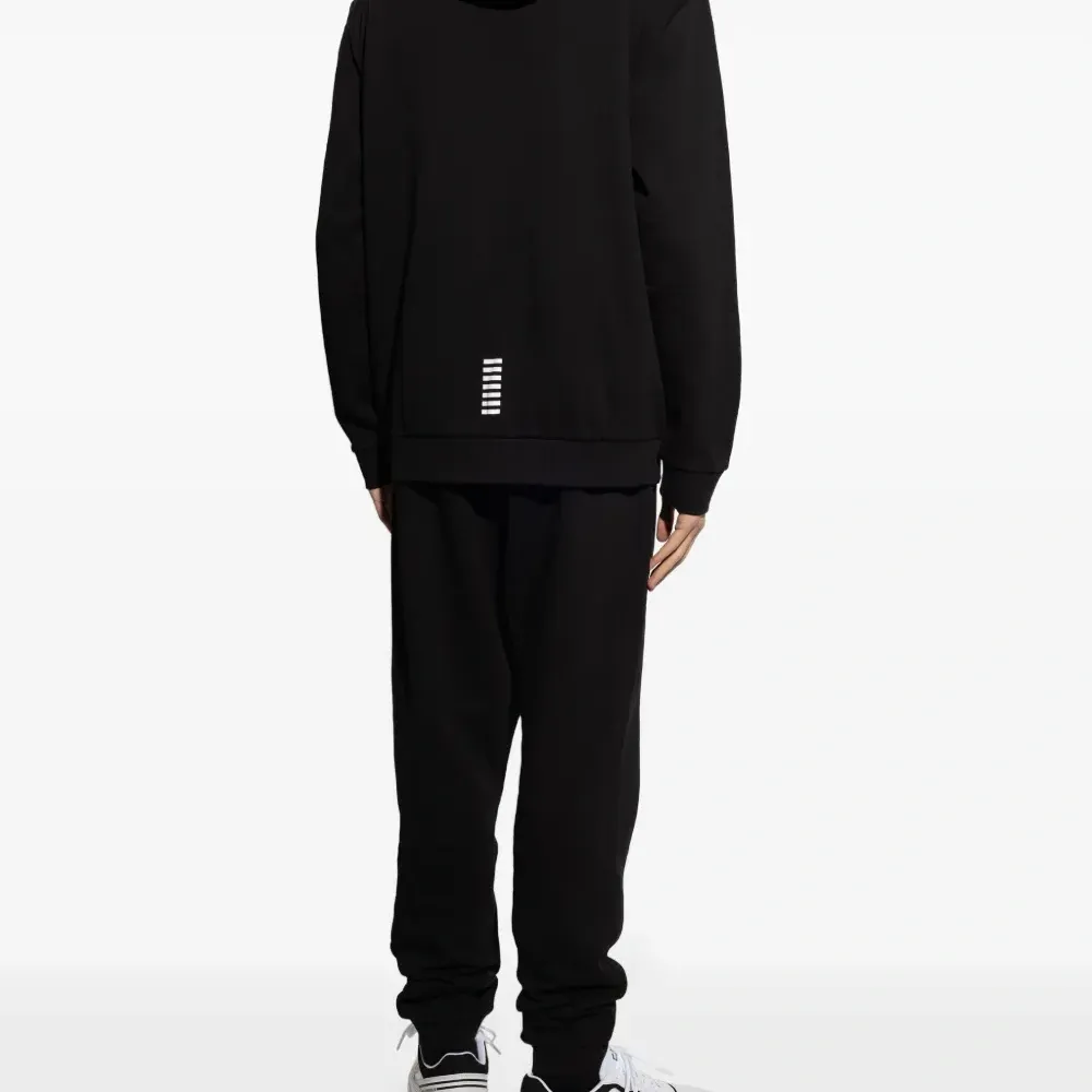 Спортивные брюки