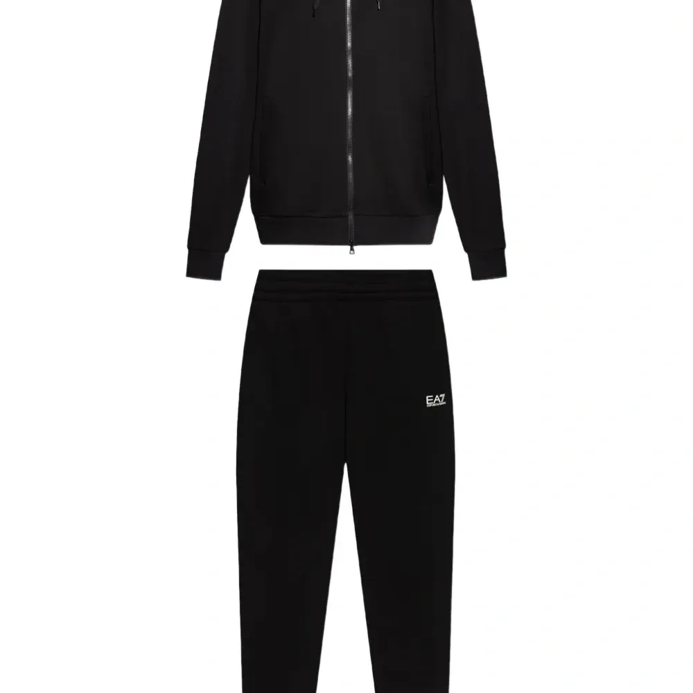 Спортивные брюки