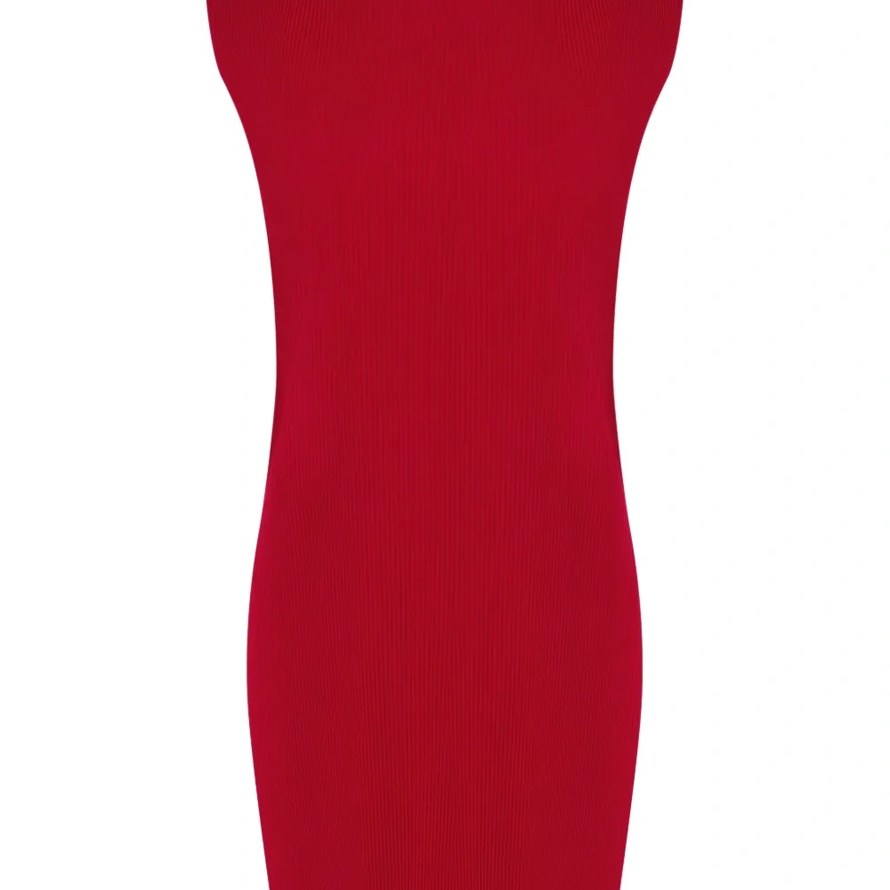 Платье без рукавов в рубчик