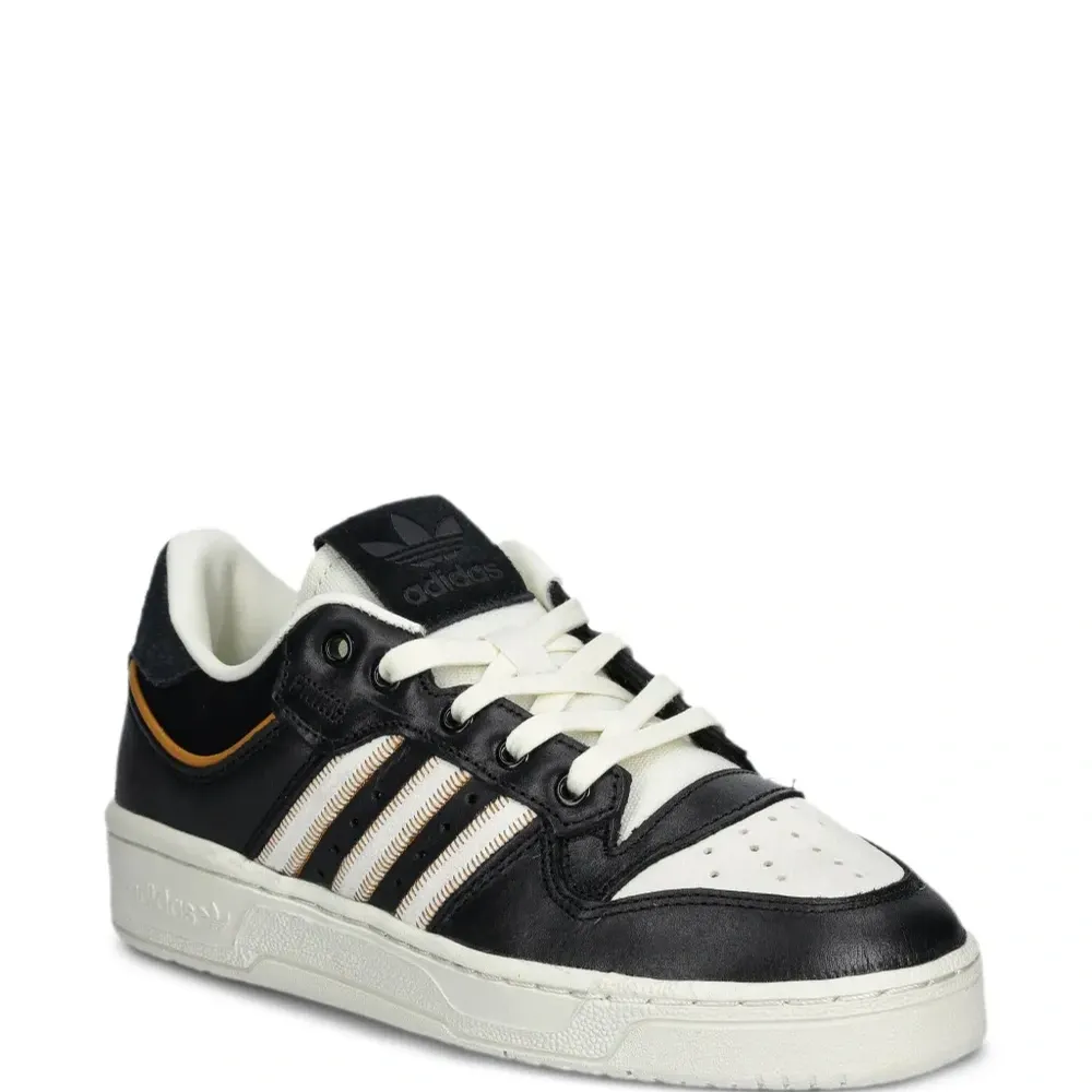 Кроссовки Rivalry 86