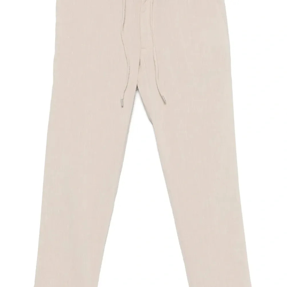 Брюки с вышитым логотипом Брюки с вышитым логотипом