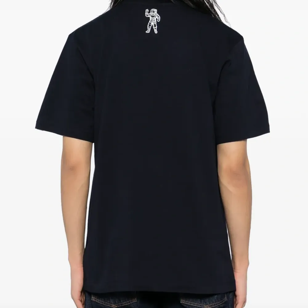 Футболка с логотипом