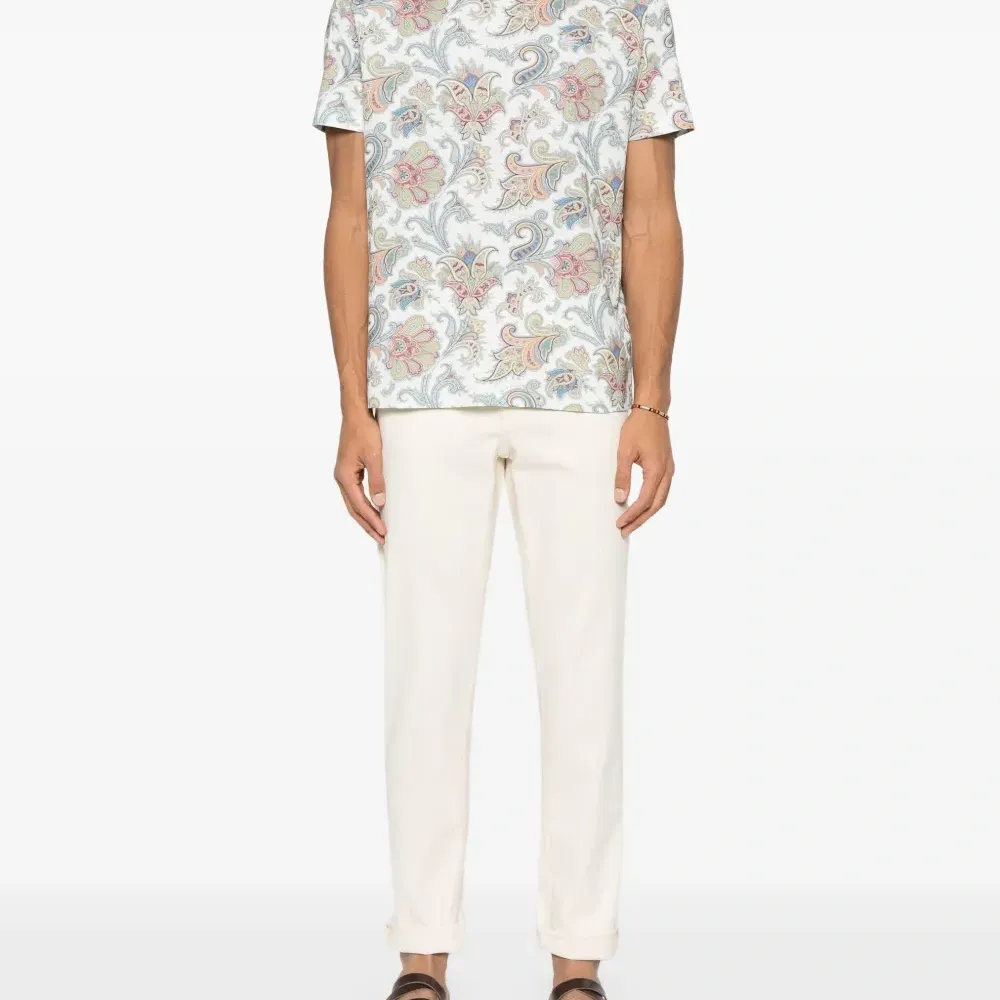 Футболка с принтом пейсли