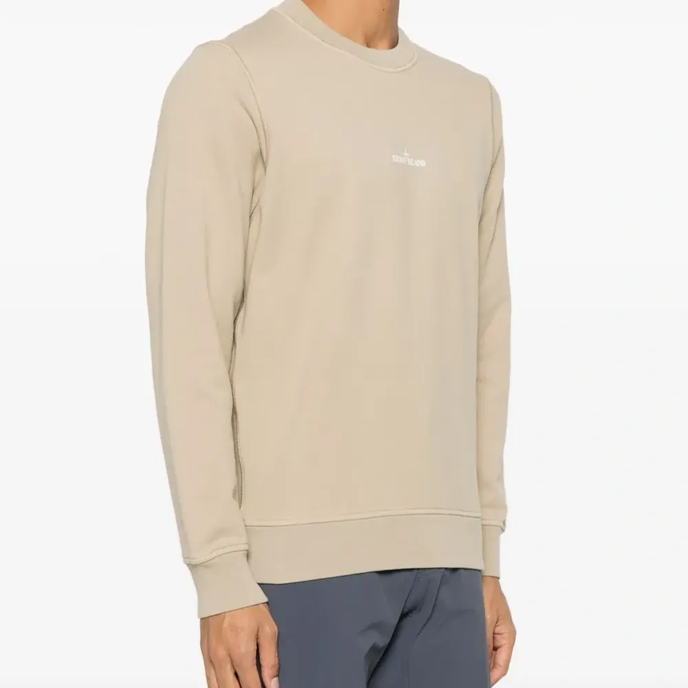 Толстовка с логотипом