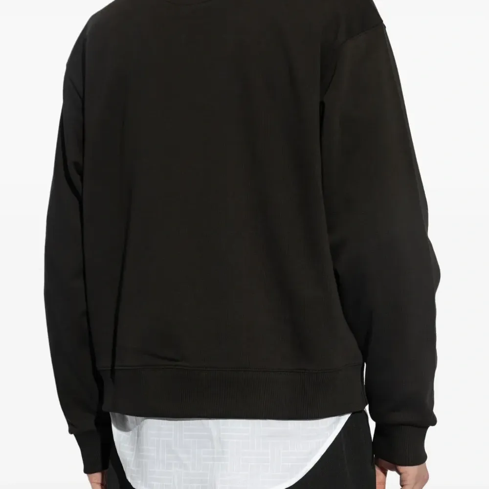 Толстовка с нашивкой-логотипом