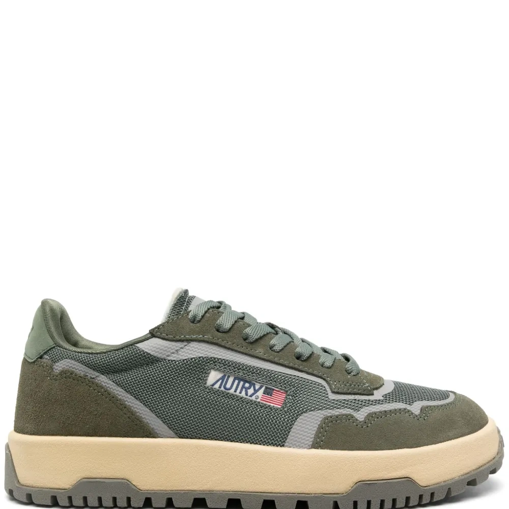 Кроссовки Wild Pace