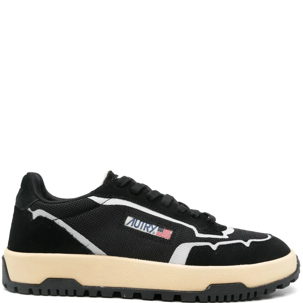 Кроссовки Wild Pace