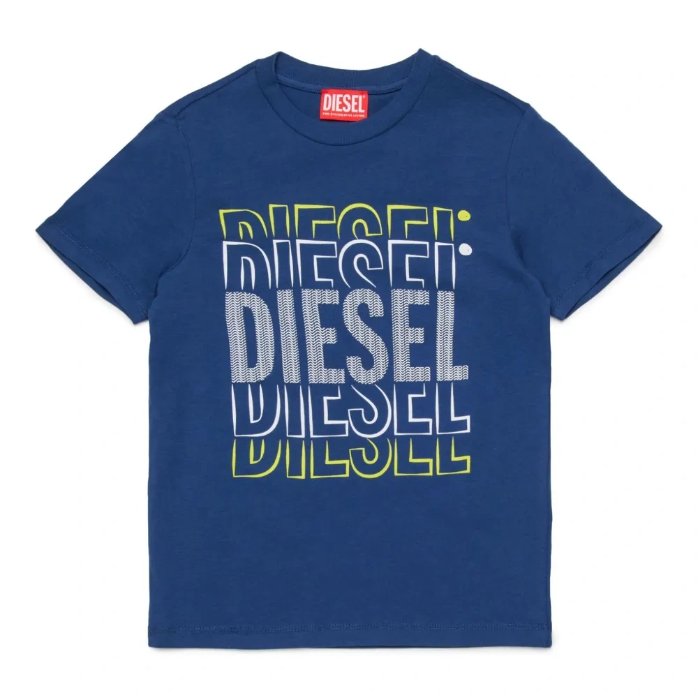 Футболка с логотипом