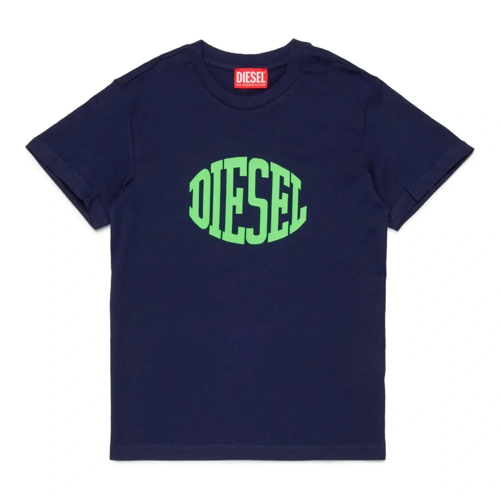 Футболка с логотипом