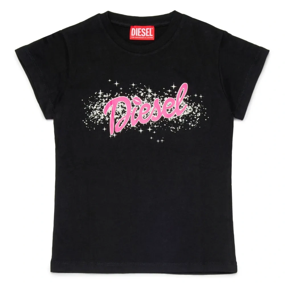 Футболка с логотипом