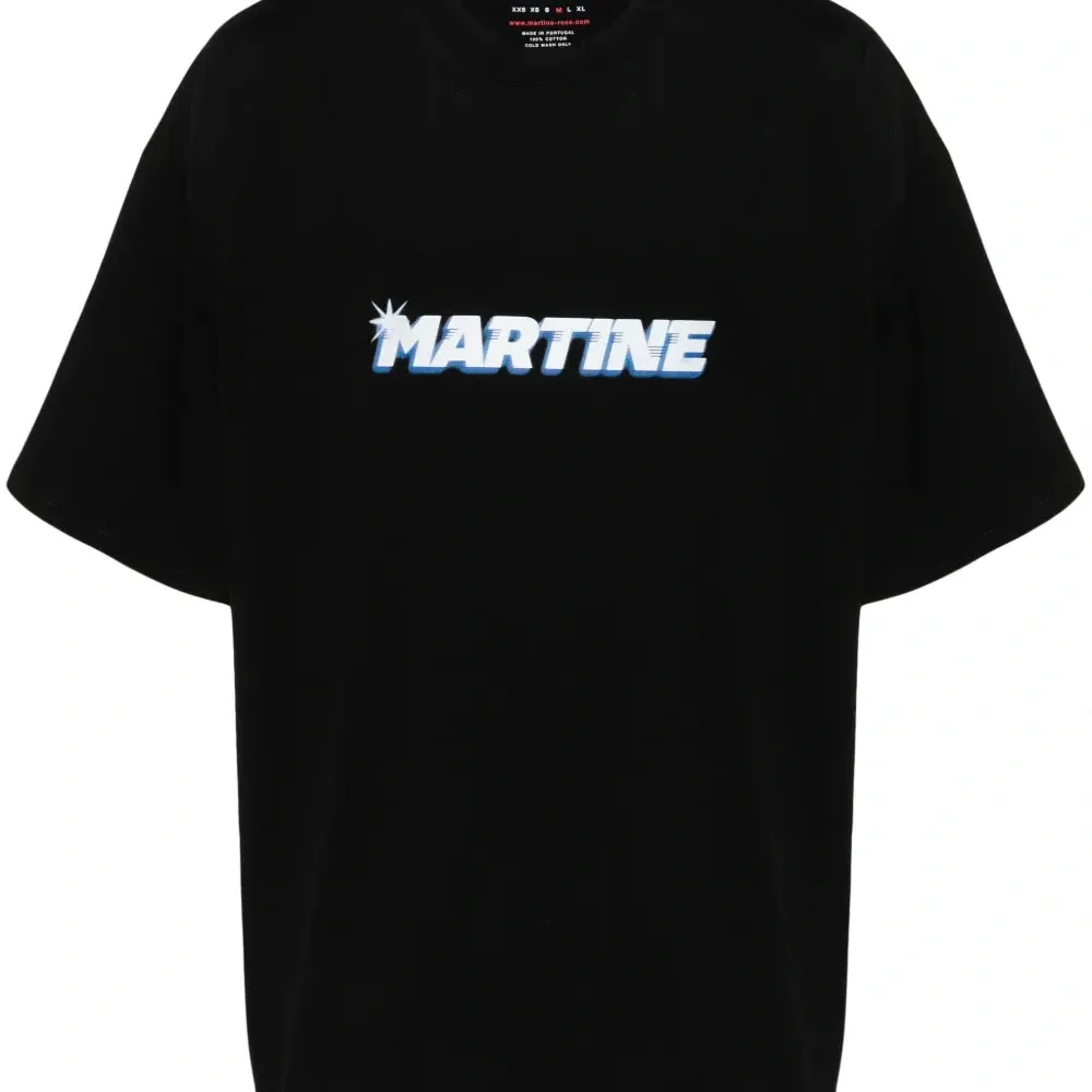 Футболка с короткими рукавами