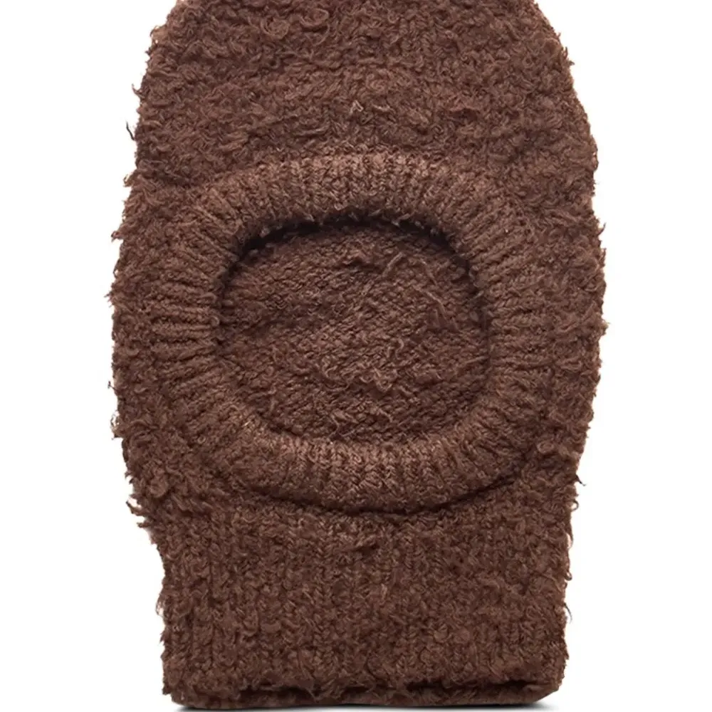 Вязаная балаклава Вязаная балаклава