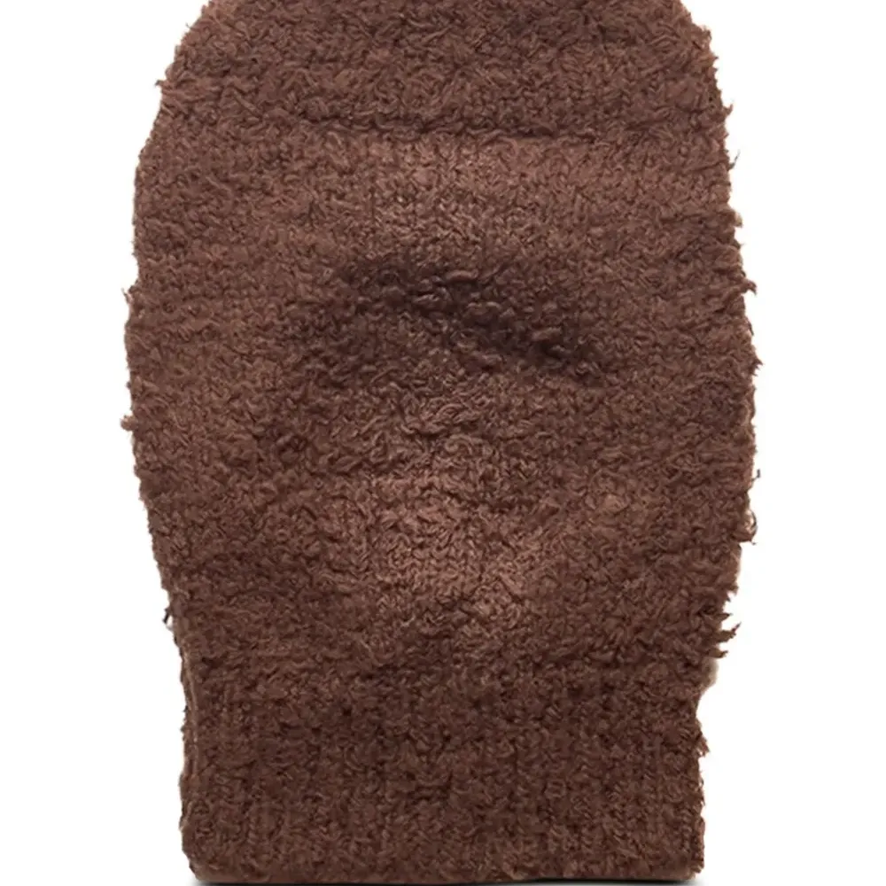 Вязаная балаклава Вязаная балаклава