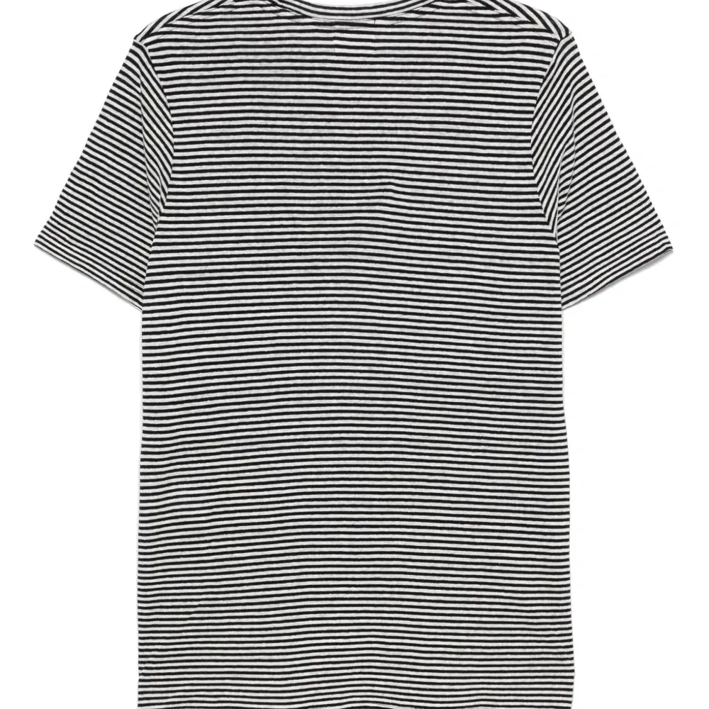 Футболка Leon