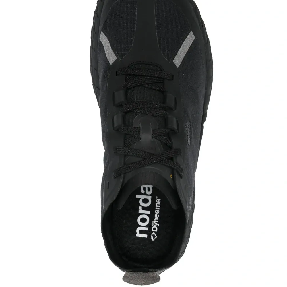 Кроссовки 001