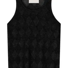 Топ с геометричным узором